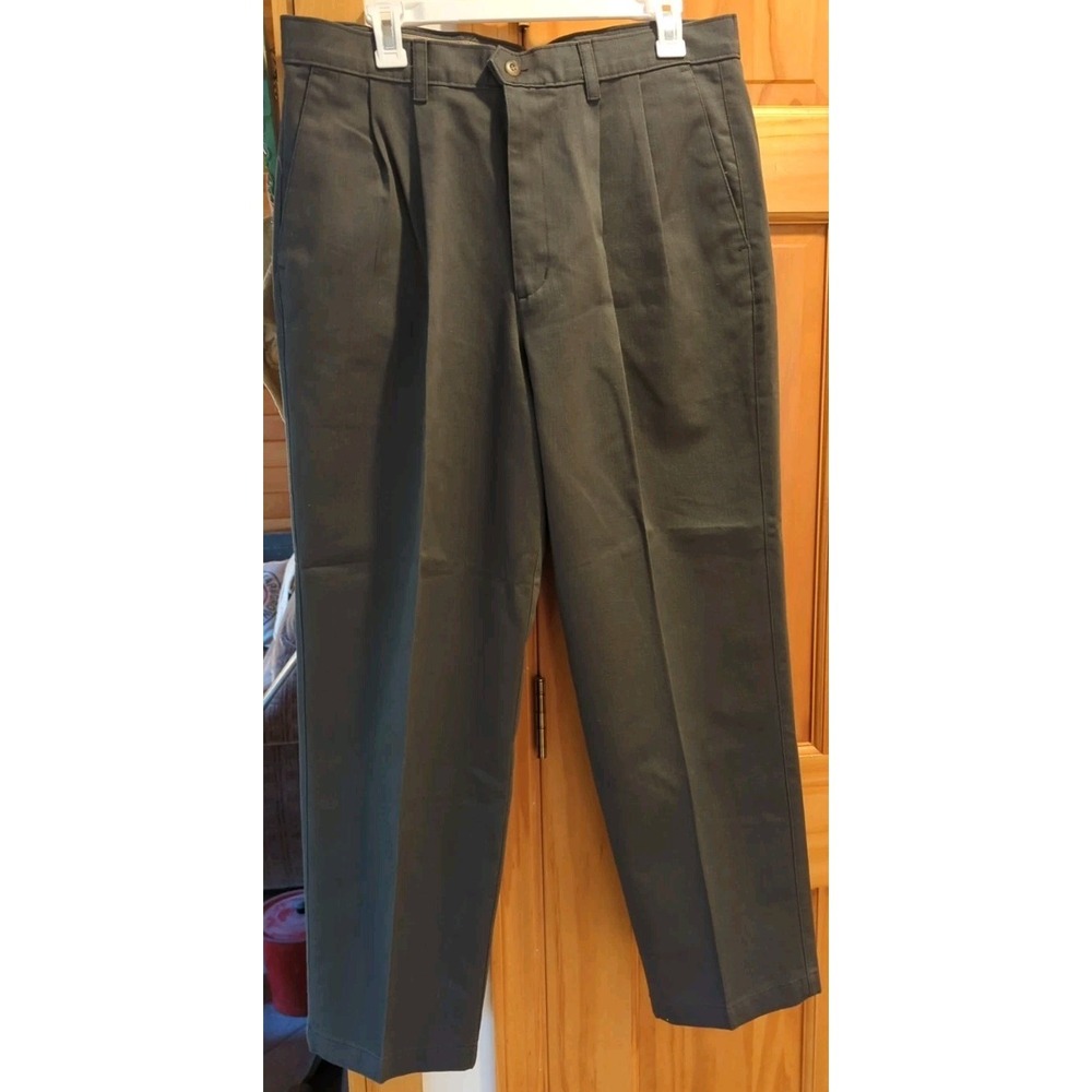 NWT Dockers Men's 100% Wrinkle Free Classic Fit Pleat Gray Color 34 X 29